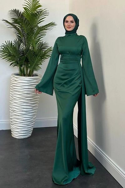 Abiye Diyarı Women's Cape Satin Fish Evening Dress-Emerald