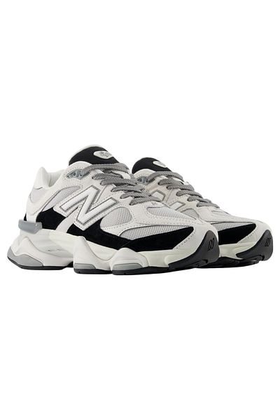 New Balance 9060 Men's Grey / Jet Black