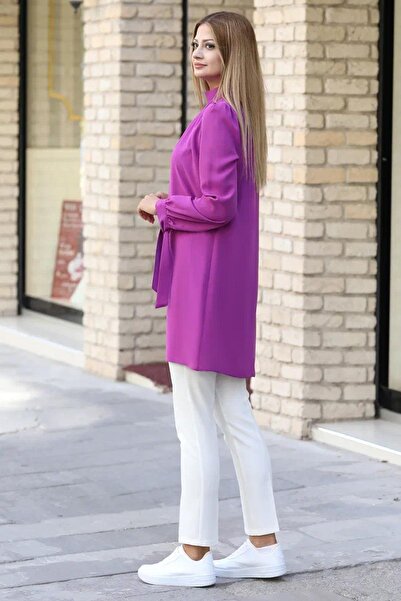 Esma Τουνίκ Έσιλα Τεσεττύρ