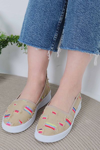 TOFİSA Women's Beige Square Color Detailed Ballerinas - 27078