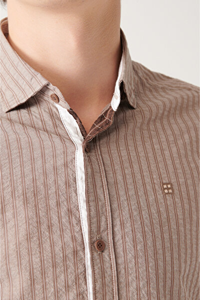 Avva Men's Brown Seersucker Striped Shirt A31Y2086