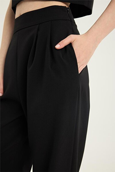 HomeStore Geniş Kesim Pantolon