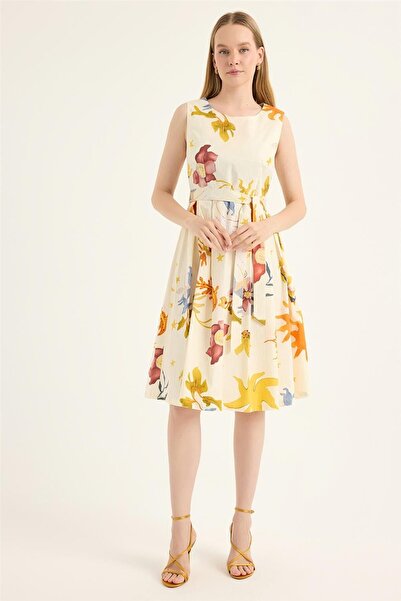 HomeStore Kalın Askı Elbise