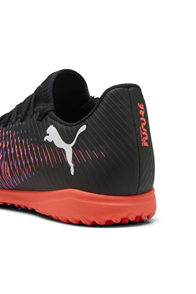 Puma Future 8 Play Tt Erkek Halı Saha Ayakkabısı