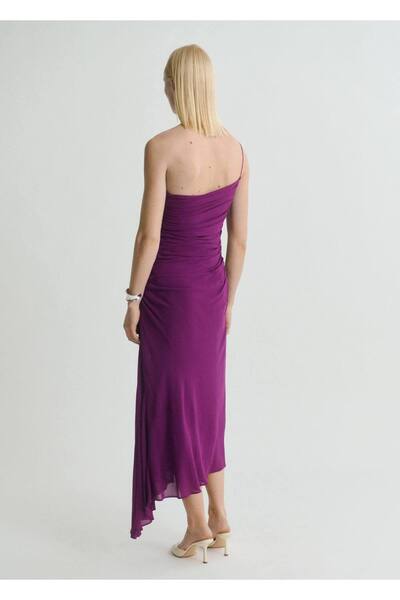 MANGO Woman Yanları büzgülü asimetrik elbise