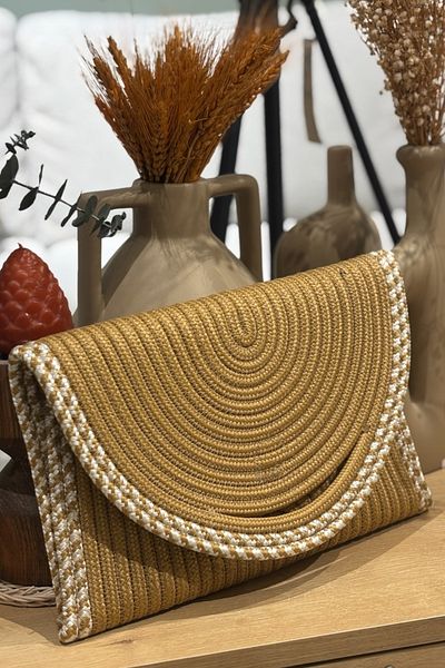 MaVaux Hand Detailed Envelope Portfolio Clutch Bag