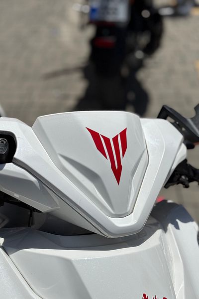 Banxtre Red Small Mt Logo Sticker Label for Motor and Helmet (10cm)