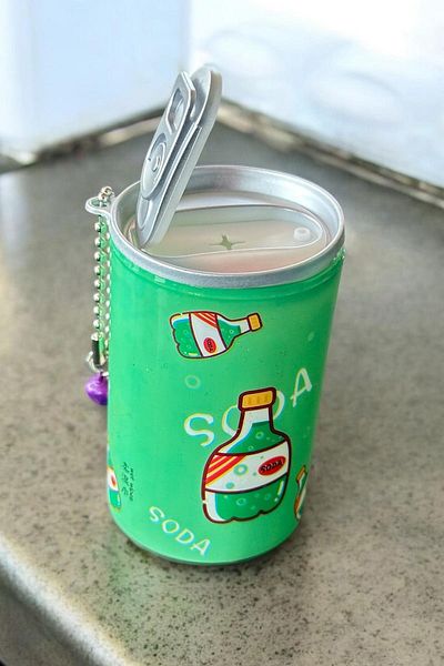 TAKIŞTIR Green Color Soda Figured Keychain Detailed Boxed Wet Wipes