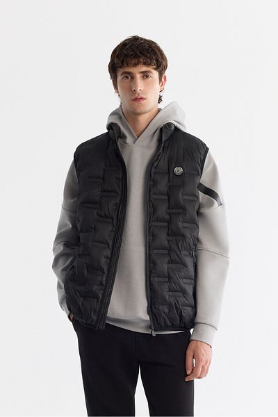 Avva Men's Black Stand Collar Water Repellent Windproof Inflatable Lightweight Vest A42Y6505