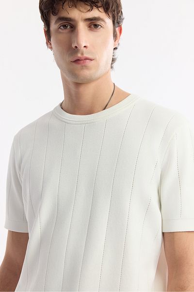 Avva Men's Ecru Crew Neck Openwork Knitwear T-Shirt A51Y5023
