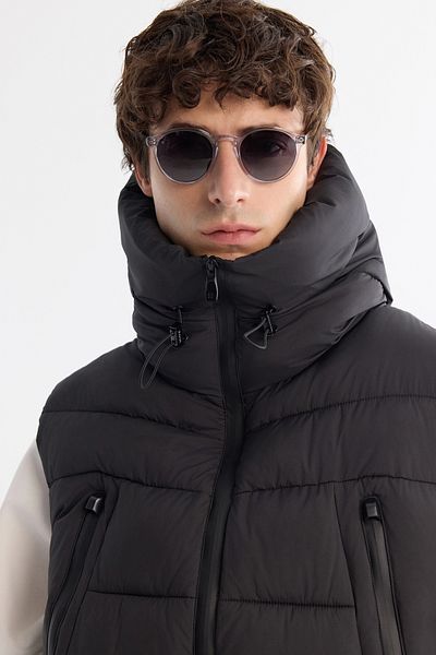 Avva Men's Black Hooded Water Repellent Windproof Puffer Vest A42Y6504