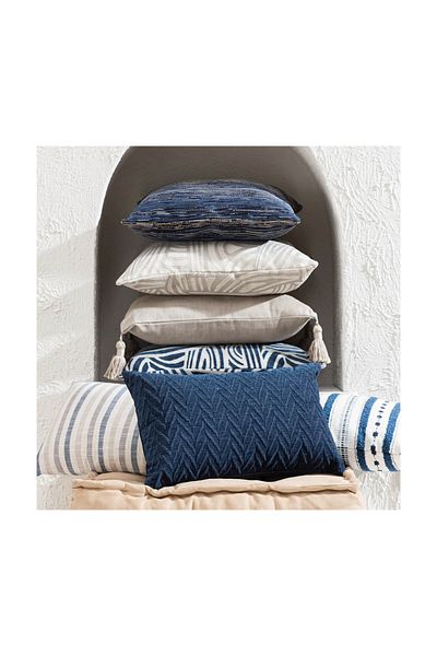 Mudo Home Ecru Alba Wave Throw Pillow - 50x50