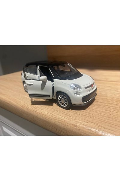liss çarşı Classic Fiat 500L Collectible Metal Doors Opened Double Rerk Model Car 100% Brand Bandrolled