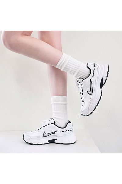 Nike Women's Initiator White Casual Sneakers