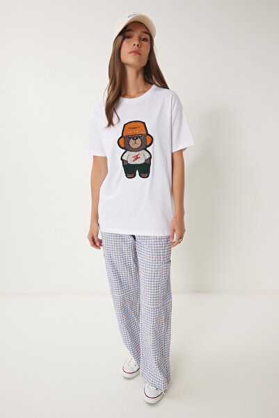 Happiness İstanbul Γυναικείο πλεκτό μπλουζάκι με λευκές χάντρες με λεπτομέρεια αρκουδάκι WE00002