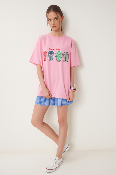 Happiness İstanbul Γυναικείο Πλεκτό Μπλουζάκι με Ροζ Oversize εμπριμέ ZV00279