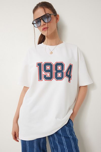 Happiness İstanbul Women's Ecru Oversize Printed Knitted T-Shirt Zv00280