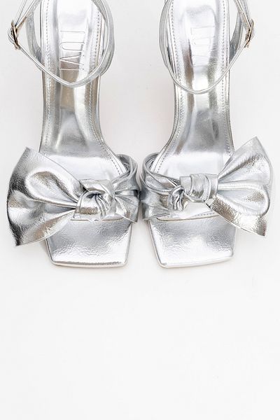 LuviShoes Pantofi cu toc pentru femei Pila Silver