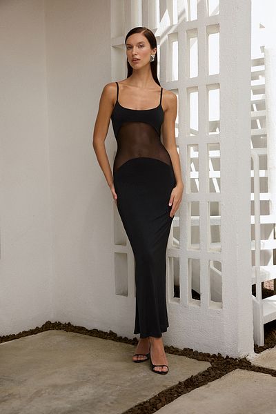 Trendyol Collection Schwarzes, figurbetontes, transparentes, detailliertes, langes Abendkleid aus Tüll mit transparentem Detail, Abschlussballkleid TPRSS25AE00132