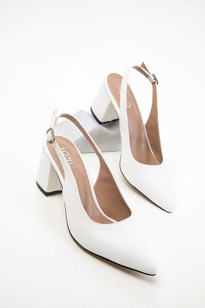 SOHO Weiße klassische Damenschuhe mit Absatz 20371