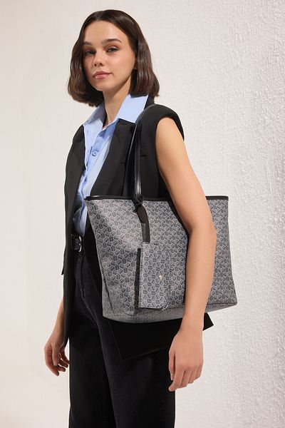 TRENDYOL SHOES Dark Anthracite Puppy Geometric Pattern Women Maxi Tote Shoulder Handbag Takss25Oc00061