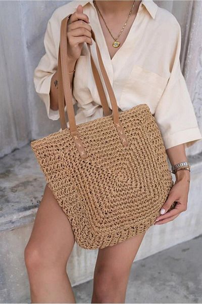 FASHION COCKTAIL Квадратно плетена вносна чанта за плаж от слама с цип и джоб