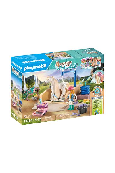 Playmobil Horses of Waterfall - Laundry with Isabella and the horse Lioness