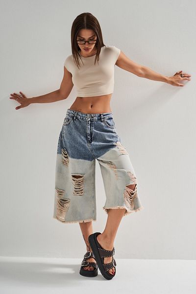 its basic Women's Denim Color Double Color Ripped Detailed Maxi Length 100% Cotton Design Denim Bermuda Shorts