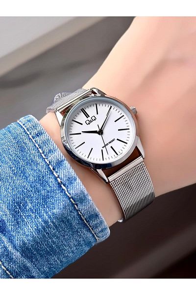 Q&Q Wicker Cord Silver Color Striped Dial Women's Wristwatch