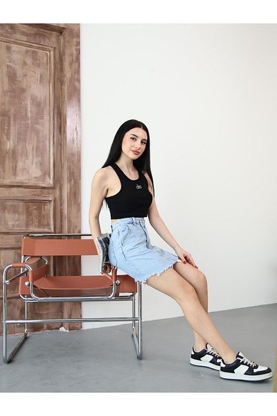BPF Fusta de denim cu detaliu cu nasturi albastru deschis