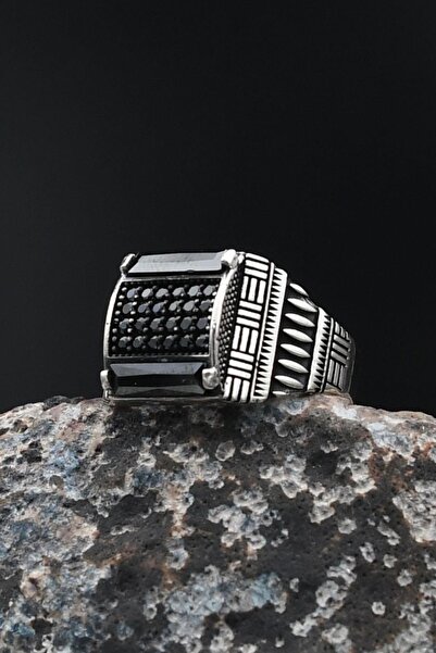 Prestige Kare Siyah Baget Taşlı 925 Ayar Gümüş Erkek Yüzüğü 901717