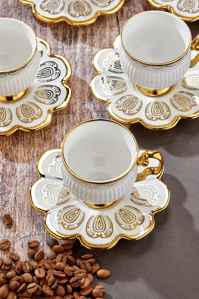 Cooker 90 ml Porselen 6'lı Kahve Fincanı Seti - Şık Tasarım Altın Yaldızlı Modern Fincan Takımı