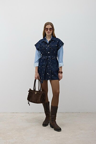 LEVURE Belted Waist Buttoned Denim Vest Rins Wash