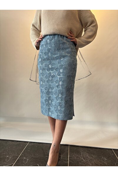 ANNEMİNİZİNDEN Kot çiçek işlemeli etek