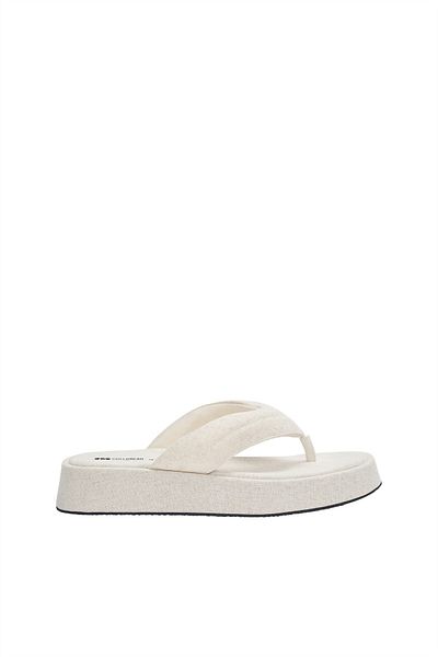 Pull & Bear Flat chunky fabric sandals