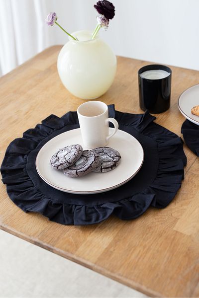 Wellstil Volană |   Set de 6 lenjerie rotundă neagră americană 40 cm