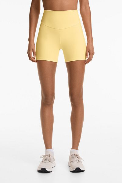 Oysho Comfortlux high-rise 10cm hot pants