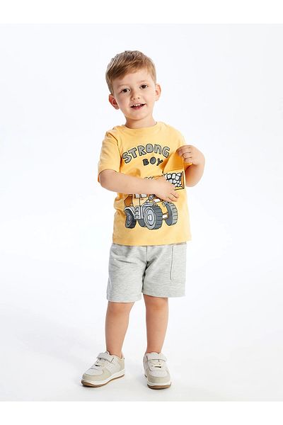 LC Waikiki Crew Neck Short Sleeve Printed Baby Boy T-Shirt and Shorts Set of 2