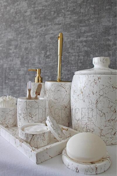 Ture Concept Σετ μπάνιου με λεπτομέρειες από χρυσό και χρυσό