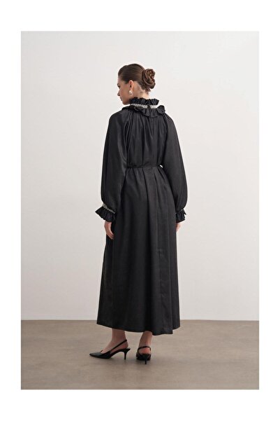 FUSHYA Fırfırlı Taş İşlemeli Abiye Elbise