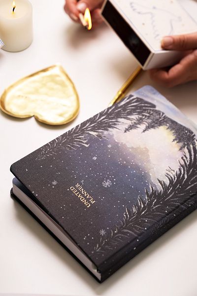 Matt Notebook Ediție Premium A5 15x21 cm Planificator fără timp imprimat pe in Agenda Silent Night