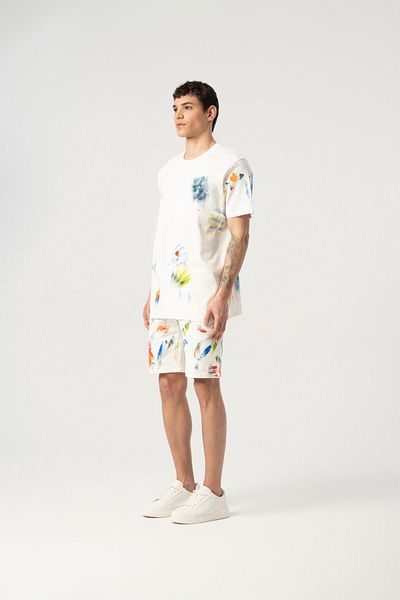 MFY Fashion Crew Neck Colorful Brush Patterned Tshirt and Shorts Set Ecru