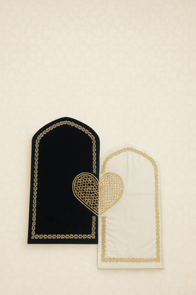 Ceyizza Two Hearts Couple Prayer Rug