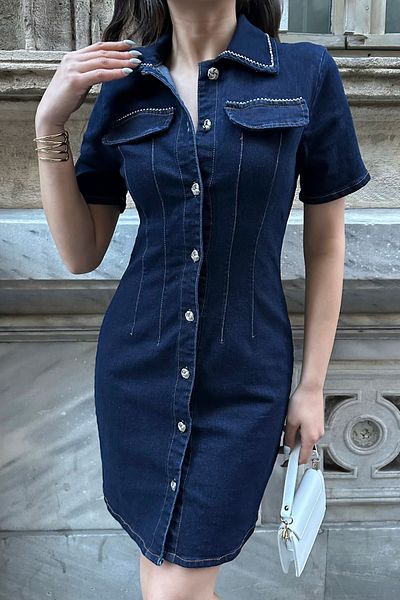 ASEDE Rochie de blugi premium din denim peste genunchi cu nasturi brodate cu piatră