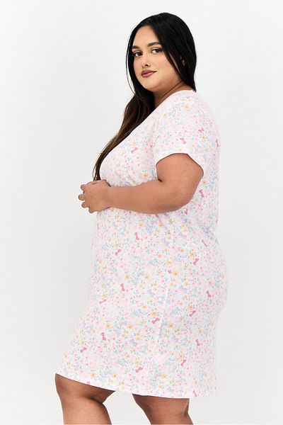 Celestial Dreams Women Plus Size V Neck Allover Print Short Sleeves Sleepwear Dress, Multicolor