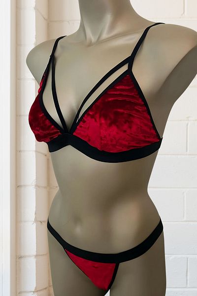 Anastasia Underwear Velvet Bra Panty Set