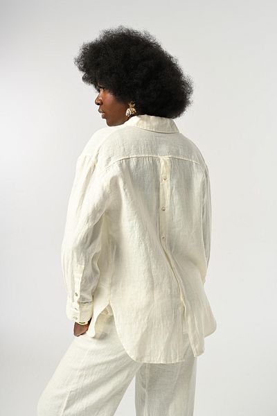 Orfeo Negro Women's 100% Linen Shirt with Front Stripes and Back Button Detail