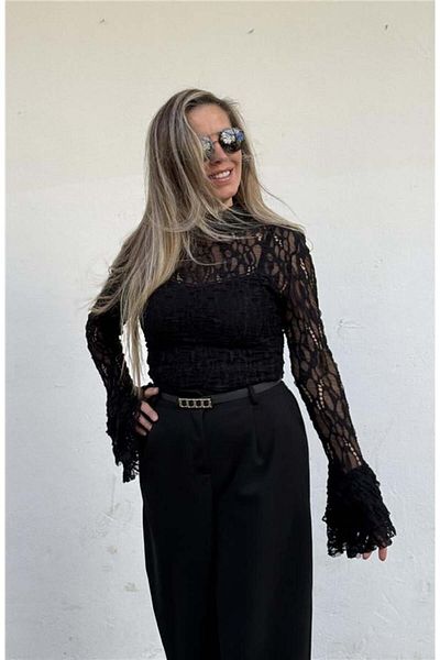 Dilvin Turtleneck Lace Blouse