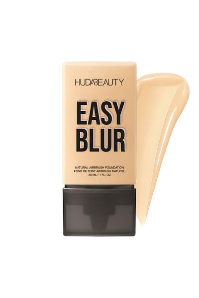 Huda Beauty Huda Beauty Easy Blur Foundation - Creme Brulee 150g