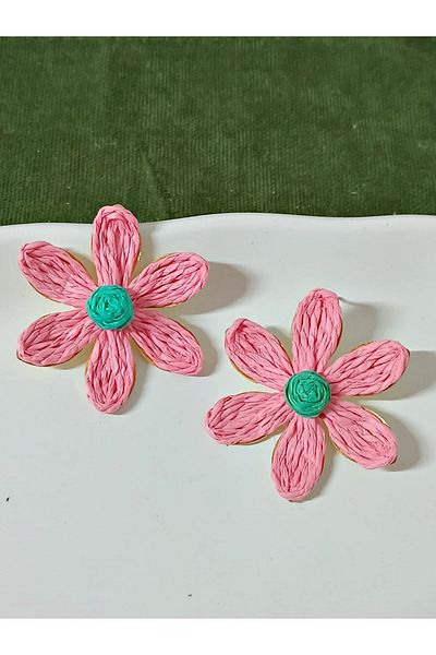 mos&more Pink Daisy Summer Fashion Raffia Lightweight Women's Earrings